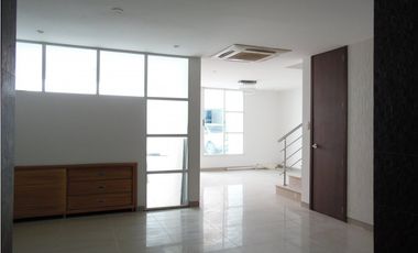 CASA EN VENTA  SANTA MARTA