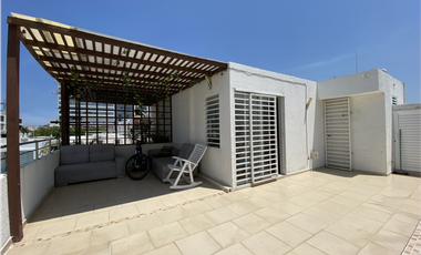 CASA EN VENTA  SANTA MARTA