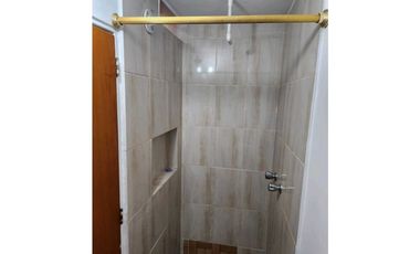 Local comercial esquinero en arriendo calasanz santa lucia