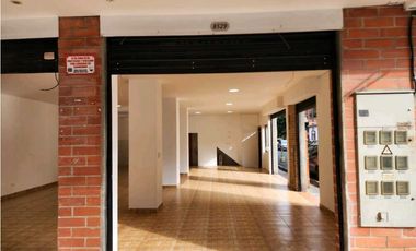 Local comercial esquinero en arriendo calasanz santa lucia