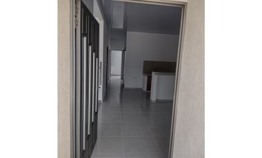 CASA EN VENTA EN SAHAGUN