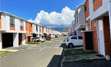 VENTA CASA JAMUNDI PARQUE NATURA