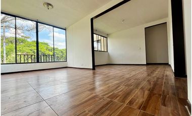 Excelente apartamento en Ciudad Jardin , Piso 3