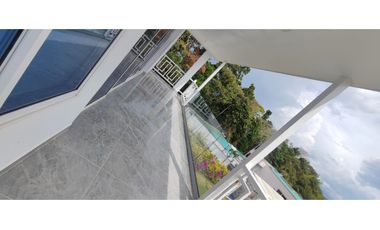 VENTA CASA CAMPESTRE LAGO CALIMA