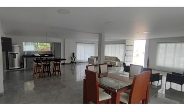 VENTA CASA CAMPESTRE LAGO CALIMA