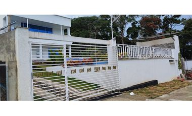 VENTA CASA CAMPESTRE LAGO CALIMA