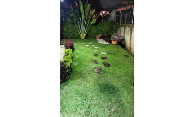 VENTA CASA CAMPESTRE LAGO CALIMA