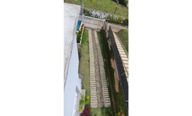 VENTA CASA CAMPESTRE LAGO CALIMA