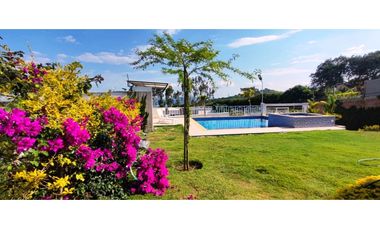 VENTA CASA CAMPESTRE LAGO CALIMA