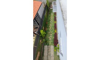 VENTA CASA CAMPESTRE LAGO CALIMA