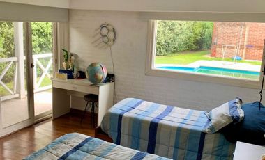 Casa en venta de 3 dormitorios c/ cochera en El Rodal