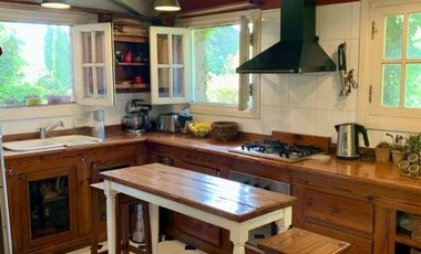 Casa en venta de 3 dormitorios c/ cochera en El Rodal