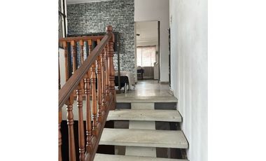 Se vende casa en los ngeles, Betania.