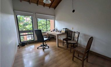 ☘CASA IDEAL PARA REMODELAR EXCLUSIVA UNIDAD EN EL CAMPESTRE