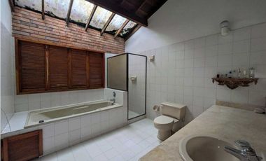 ☘CASA IDEAL PARA REMODELAR EXCLUSIVA UNIDAD EN EL CAMPESTRE
