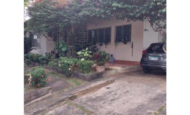 Se Vende Casa con Local en Villa Zaita