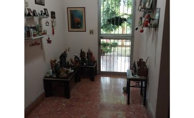 Se Vende Casa con Local en Villa Zaita