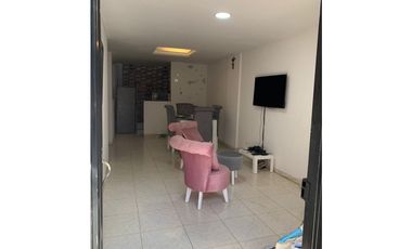 SE VENDE CASA BIFAMILIAR EN SANTA BARBARA CON RENTA DE 1300 MIL PASAJE