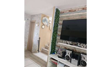 Alquiler de casa en Paseo del Norte Brisas del Golf