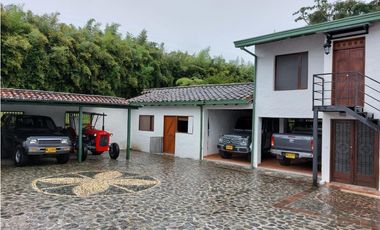 FINCA EL RETIRO, ANTIOQUIA CERCA VEREDA LOS SALADOS