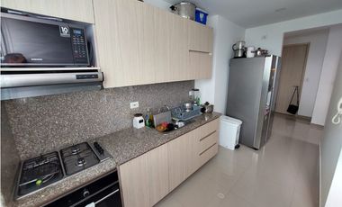 APARTAMENTO EN VENTA O ARRIENDO AMOBLADO B/ EL RECREO