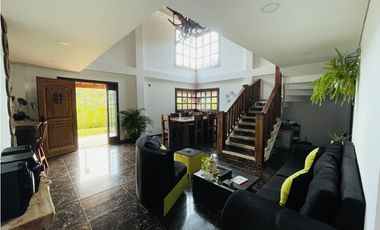 Se vende finca con casa de Lujo en San Roque, Antioquia