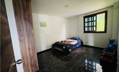 Se vende finca con casa de Lujo en San Roque, Antioquia