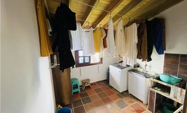 Se vende finca con casa de Lujo en San Roque, Antioquia