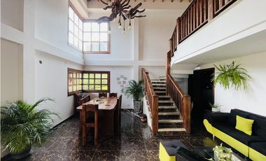 Se vende finca con casa de Lujo en San Roque, Antioquia