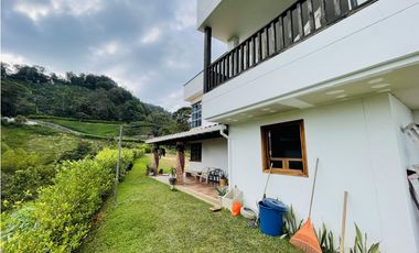 Se vende finca con casa de Lujo en San Roque, Antioquia