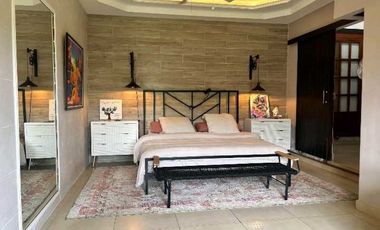 En venta hermosa casa en el exclusivo complejo residencial Los Molinos