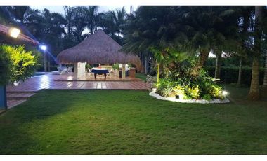 FINCA EN ARRIENDO POR DAS EN BERASTEGUI