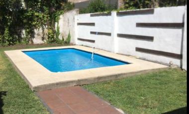 Casa en venta de 3 dormitorios c/ cochera en Temperley