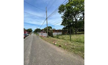 Se vende terreno en Juan Diaz