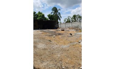 Venta de terreno con dos apartamentos!!!!