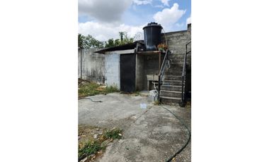 Venta de terreno con dos apartamentos!!!!