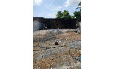 Venta de terreno con dos apartamentos!!!!