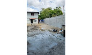 Venta de terreno con dos apartamentos!!!!