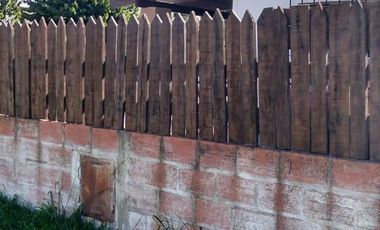 Casa en venta de 2 dormitorios c/ cochera en Barrio Jorge Newbery