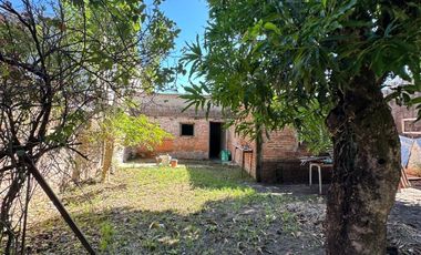VENDE terreno 10x50 Barrio Lote 4 sobre asfalto