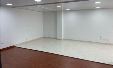 ARRIENDO OFICINA CHICO ATLANTIS