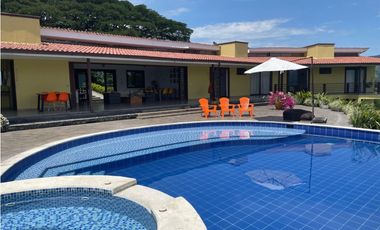 HERMOSA  FINCA EN TRES PUERTAS CAP DESDE 10 -  17 PAX