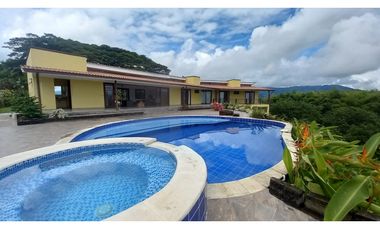 HERMOSA  FINCA EN TRES PUERTAS CAP DESDE 10 -  17 PAX