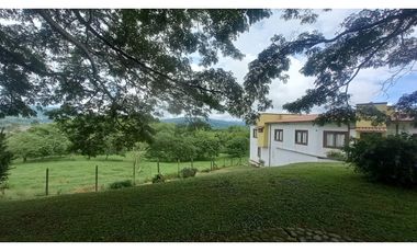 HERMOSA  FINCA EN TRES PUERTAS CAP DESDE 10 -  17 PAX