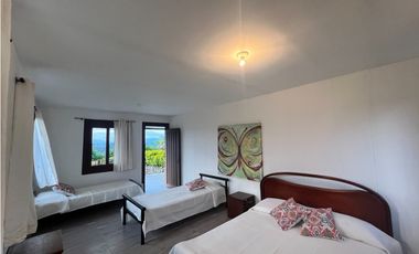 HERMOSA  FINCA EN TRES PUERTAS CAP DESDE 10 -  17 PAX