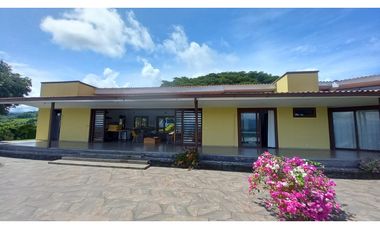 HERMOSA  FINCA EN TRES PUERTAS CAP DESDE 10 -  17 PAX