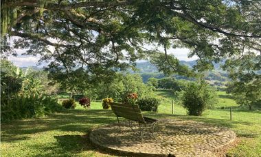 HERMOSA  FINCA EN TRES PUERTAS CAP DESDE 10 -  17 PAX