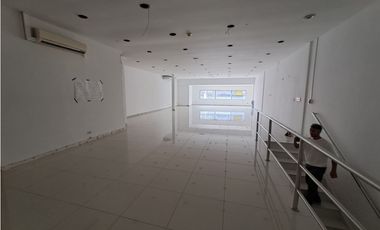 SE ALQUILA LOCAL COMERCIAL EN CALLE 50