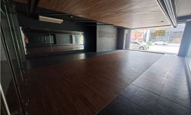 SE ALQUILA LOCAL COMERCIAL EN CALLE 50