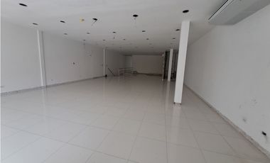 SE ALQUILA LOCAL COMERCIAL EN CALLE 50